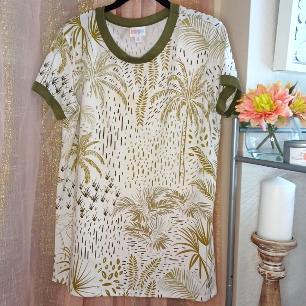 LULAROE Short-sleeved Crew Neck Tee